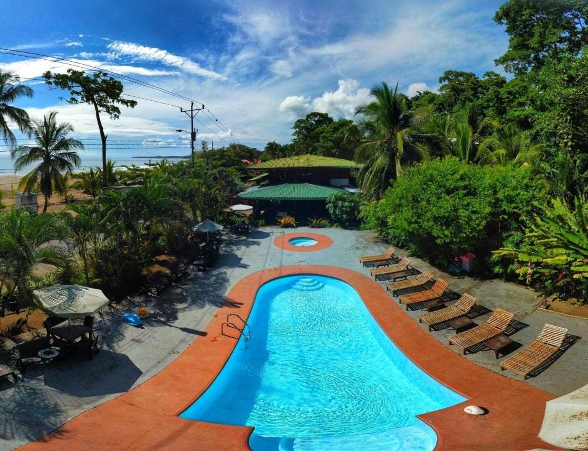 Hotel La Isla Inn Puerto Viejo de Talamanca Exterior photo